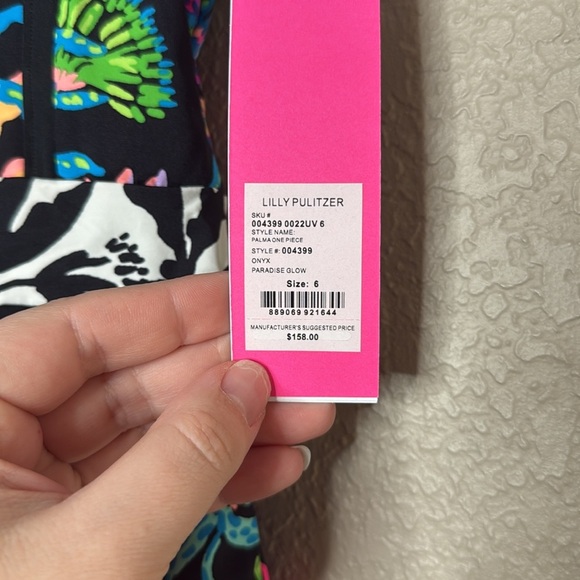 Lilly Pulitzer Palma One-Piece Bathing Suit - Picture 4 of 6